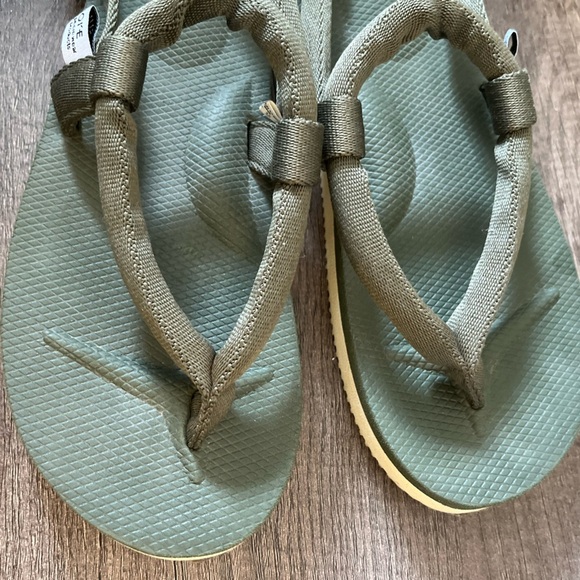 Suicoke Kat-2 Thong Green Sandals (Size 5) - Picture 13 of 15